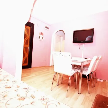 Turko * Κωνσταντινούπολη